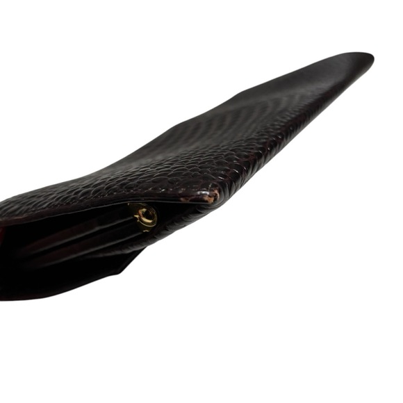 Etienne Aigner Vintage Crocodile 100% Embossed Leather Clutch with Gold Buckle - Picture 8 of 13